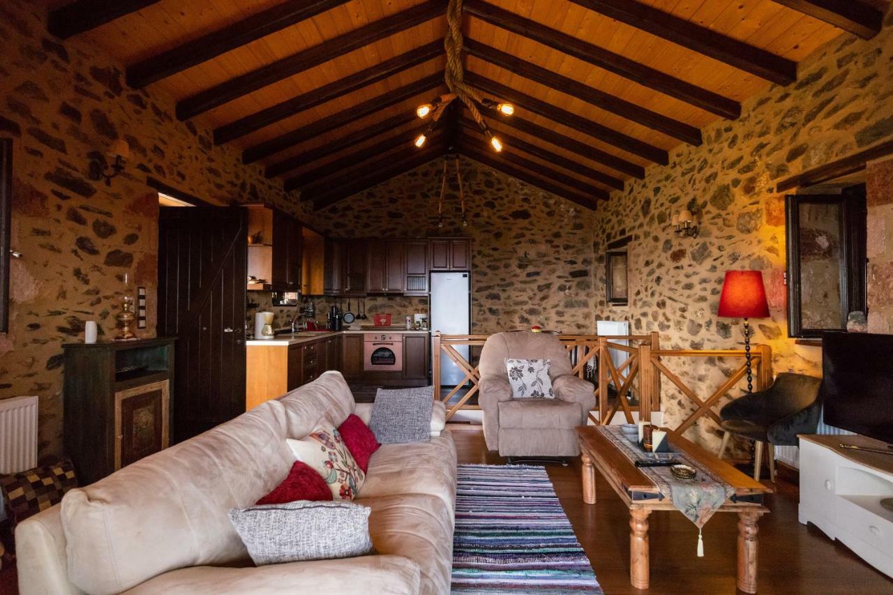 Maison d'hôtes Luxury House In The Hills à Sparte Extérieur photo